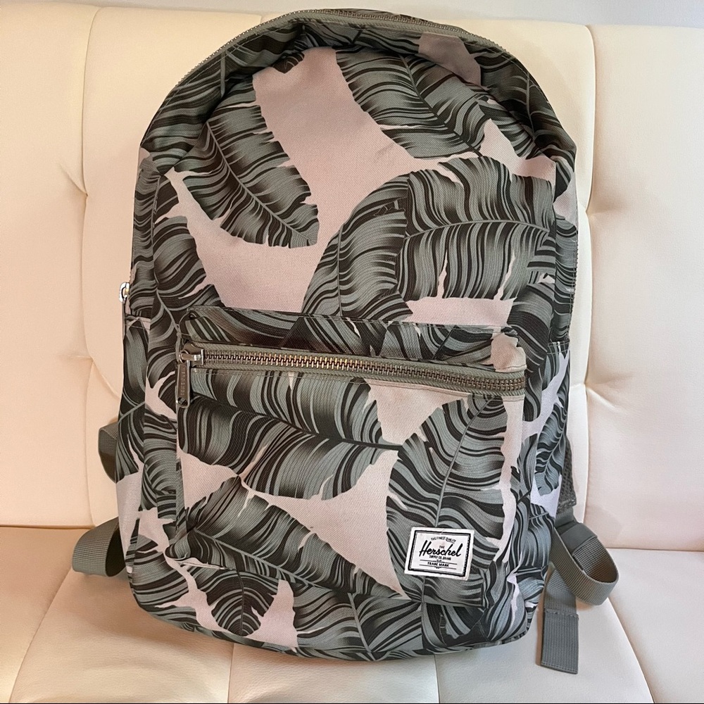 The Herschel Supply Co. Brand 26L Settlement Backpack Silver Birch Palm Green - Picture 1 of 6